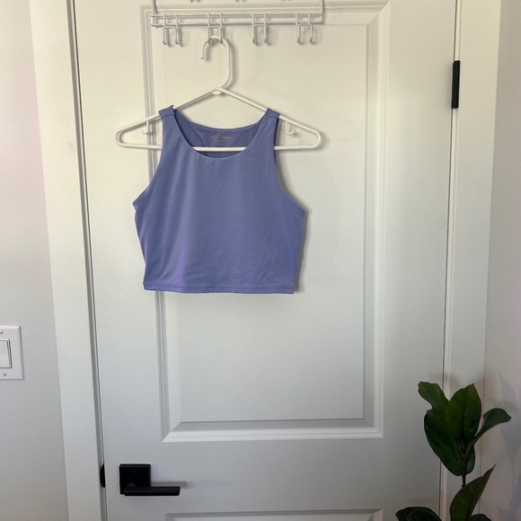 Cropped workout top - Picture 1 of 3